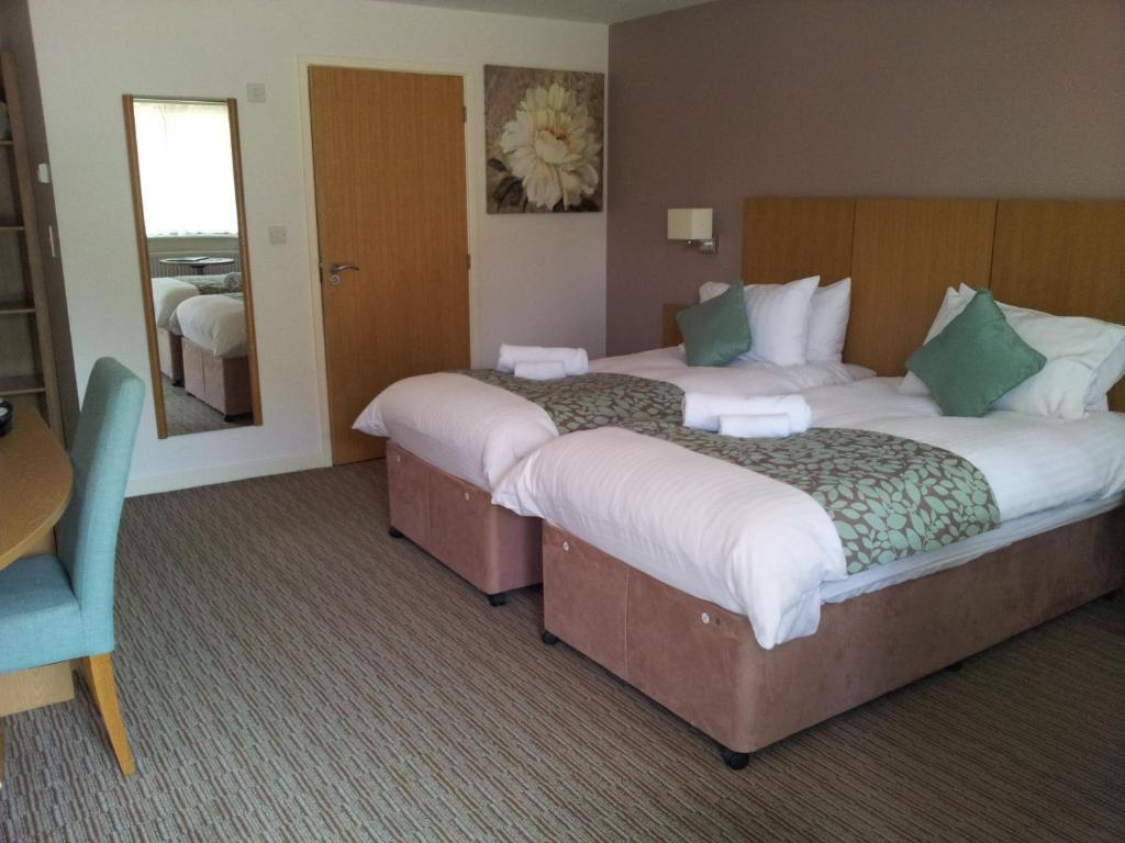 Deangate Motel Lydney Szoba fotó