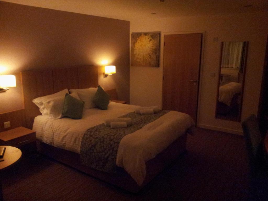 Deangate Motel Lydney Szoba fotó
