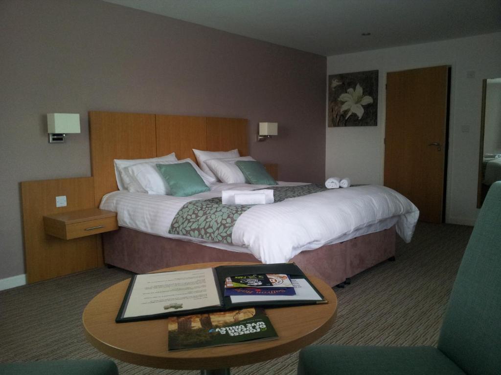 Deangate Motel Lydney Szoba fotó